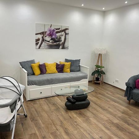 Lux Apartment Wenen Buitenkant foto